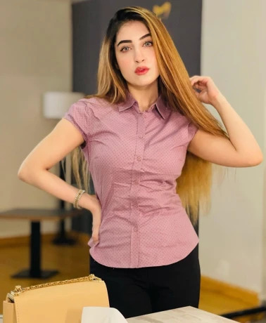 Sania Khan